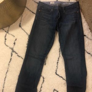 Gap women’s size 10/30 real straight jeans